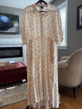 torrid Cream Floral Tiered Dress